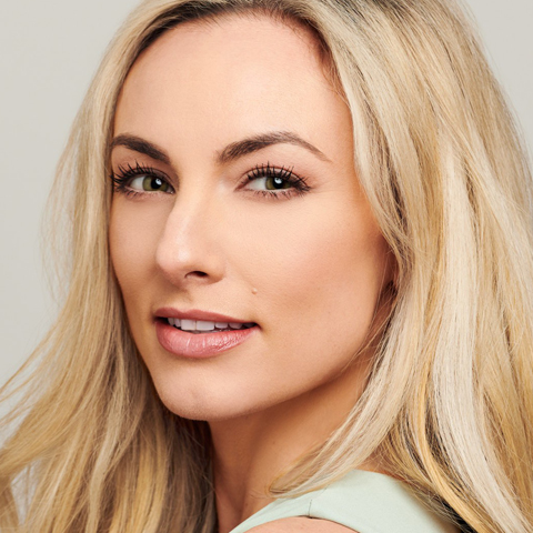 Headshot of SARAH MEAHL